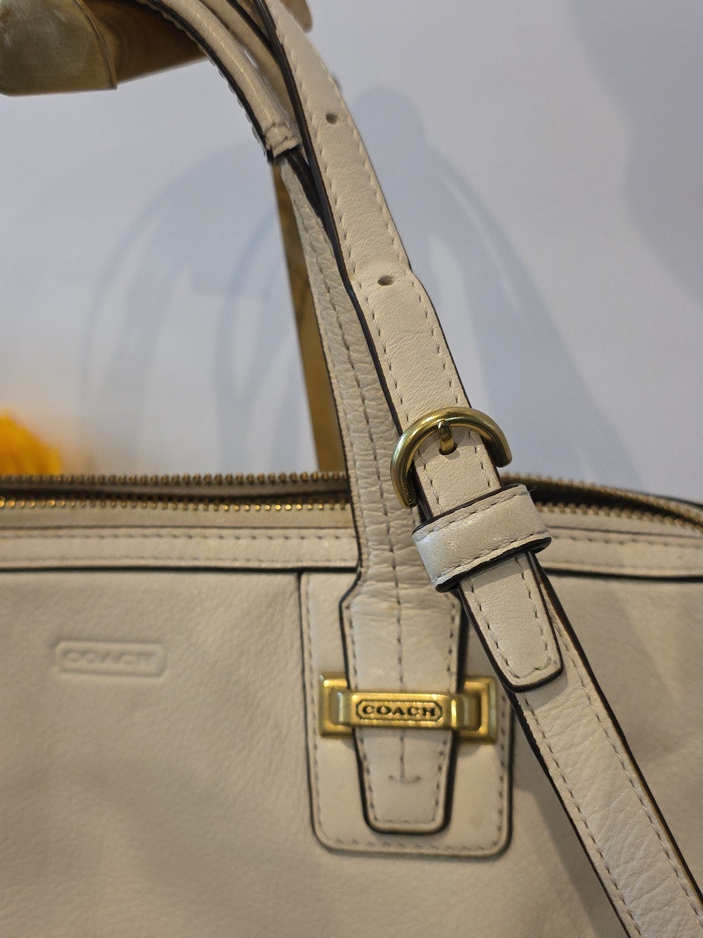 Coach Taylor Leather 2 Way Shoulder Bag - Picture 4 of 8